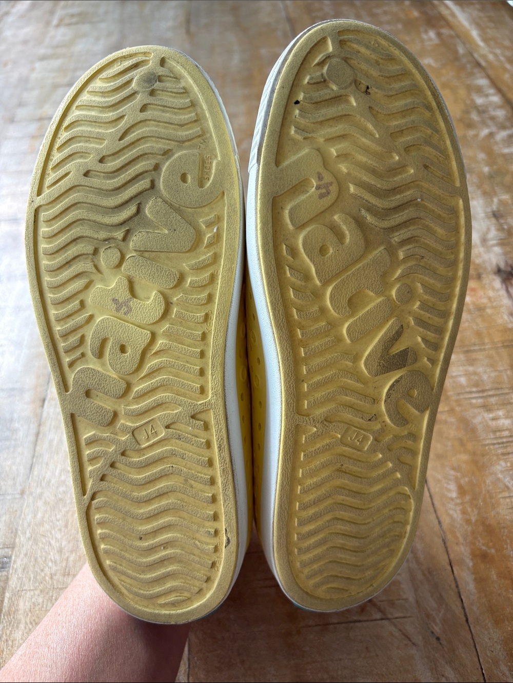 Native Kids Slip-On Shoes in Yellow size J4 - Picture 8 of 8